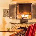 Hotell Solitude 4*