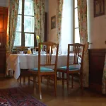 Ξενοδοχείο Solitude 4*