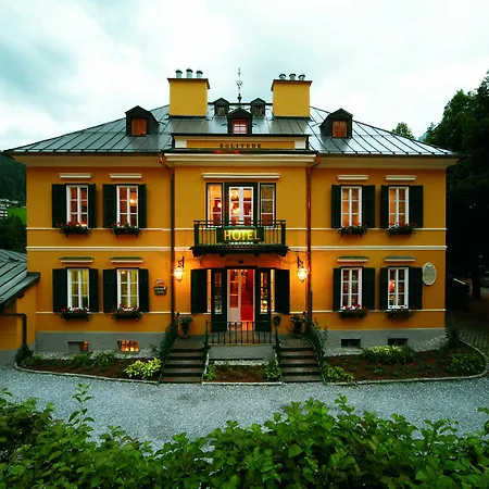 Solitude Hotel